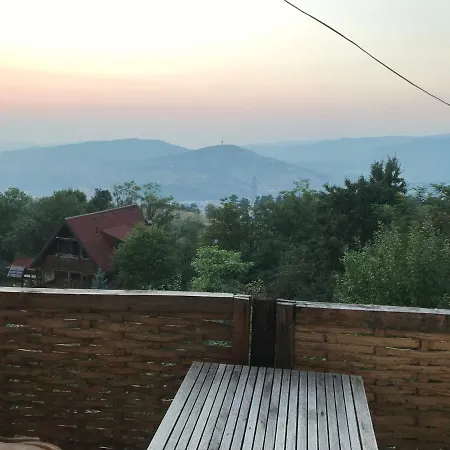 Olywood One Homestay szállás