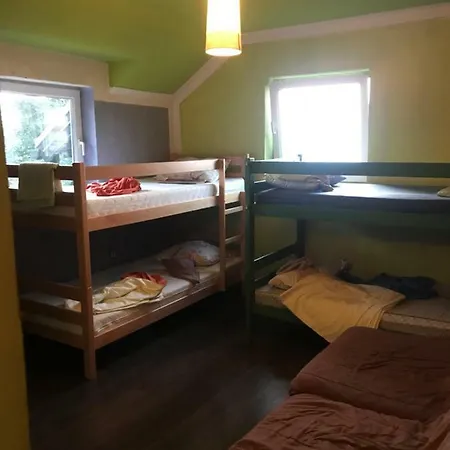 Olywood One Homestay szállás